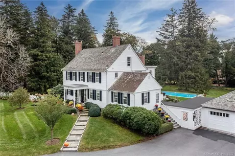 55 Prospect St, Litchfield, CT 06759