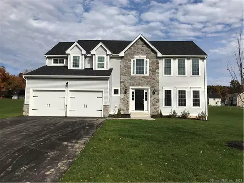 1 Addison Cir #22, Suffield, CT 06078
