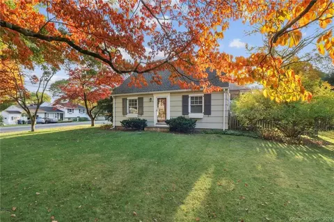 2225 Mill Plain Rd, Fairfield, CT 06824