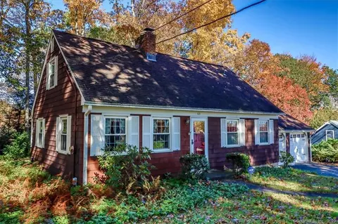 63 Partridgetown Rd, Naugatuck, CT 06770