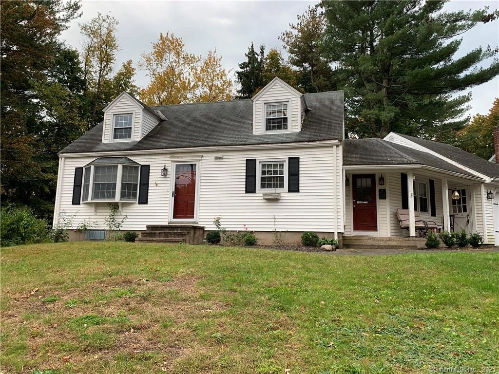 4 CUMPSTONE DR  