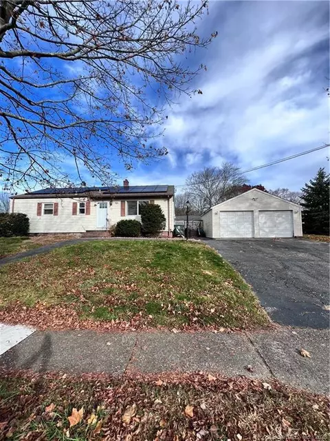 85 Russell Rd, Milford, CT 06460