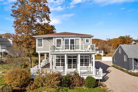284 Shore Dr, Branford, CT 06405