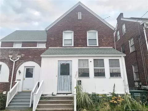 439 East Ave, Bridgeport, CT 06610