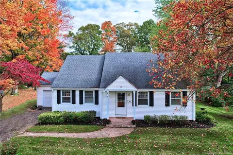 90 Grandview St, Manchester, CT 06040