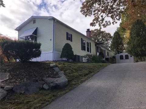 37 Stonewood Ter, Vernon, CT 06066