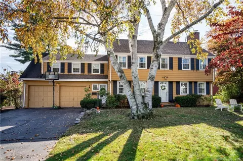102 Spring Ln, West Hartford, CT 06107