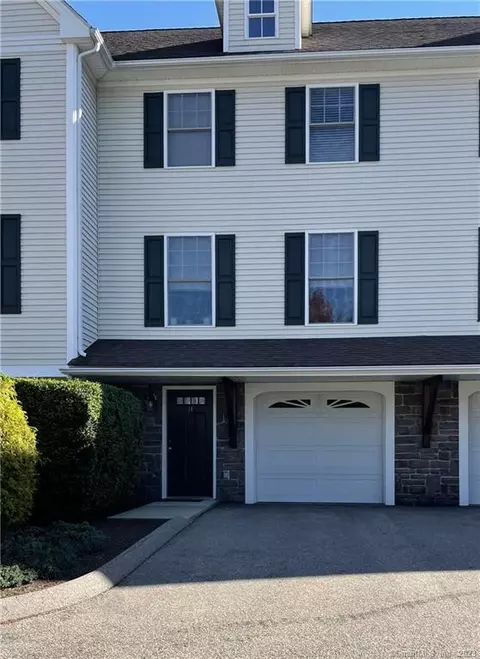 5 Mitchell St #14, Pawcatuck, CT 06379