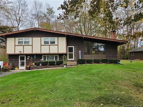 1444 Portland Cobalt Rd, Portland, CT 06480