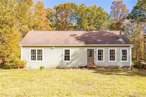 540 West Rd, Salem, CT 06420
