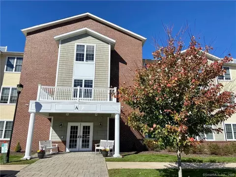 2590 Gold Star Hwy #107, Mystic, CT 06355