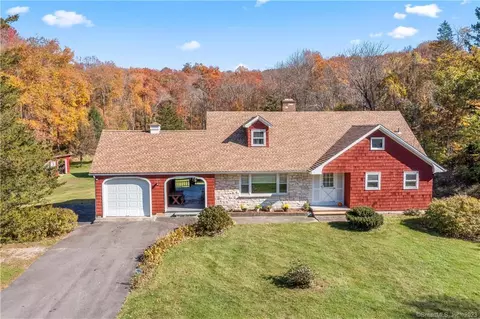 109 Maple St, Seymour, CT 06483
