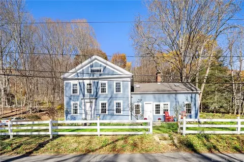 241 Wright Rd, Canton, CT 06019