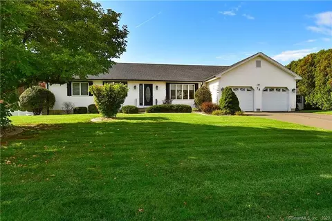 78 Kildeer Ln, Suffield, CT 06078