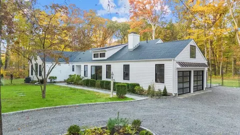 104 Bald Hill Rd, New Canaan, CT 06840
