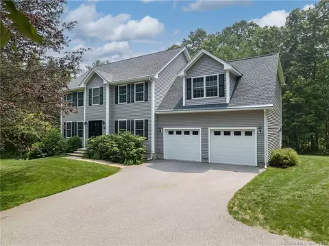 58 Trowbridge Rd, Coventry, CT 06238
