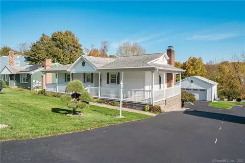 116 Avery Ave, Meriden, CT 06450