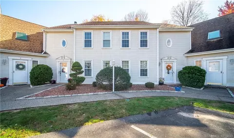 661 Main St #10, Plantsville, CT 06479