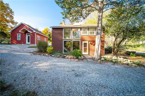 158 Wildrose Ave, Guilford, CT 06437