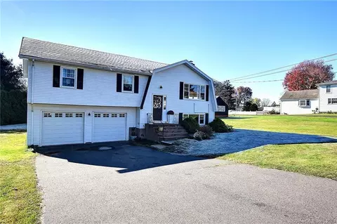 705 Hills St, East Hartford, CT 06118