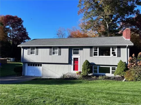 34 Timber Trl, East Hartford, CT 06118