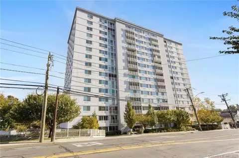 1 Strawberry Hill Ave #15C, Stamford, CT 06902