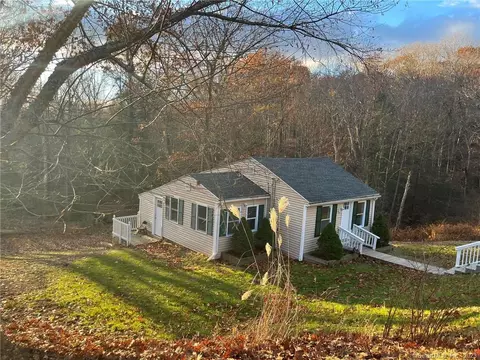37 Summit View Rd, Terryville, CT 06786