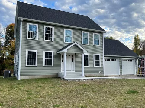 3 Stone House Dr, Plainfield, CT 06374