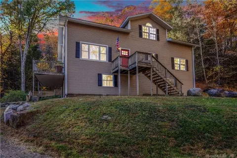 108 Old Good Hill Rd, Oxford, CT 06478