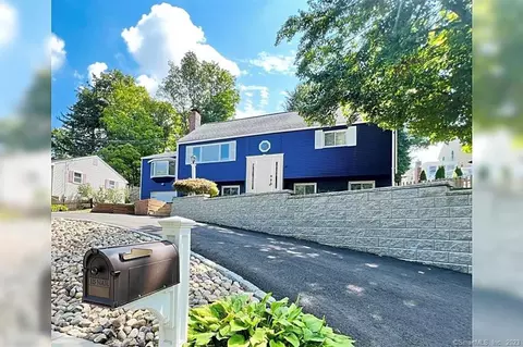 41 Geneva Ave, West Hartford, CT 06107