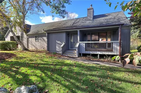 784 North Trl #A, Stratford, CT 06614