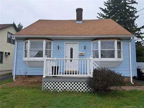 68 E Cedar St, Newington, CT 06111