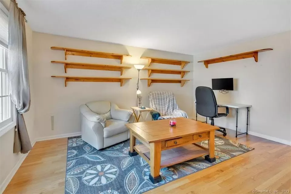 3 Mallard Ct 3, Wallingford, CT 06492 16 Photos Movoto