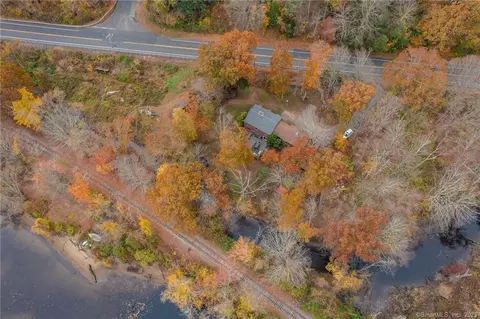 Undisclosed, Haddam, CT 06438
