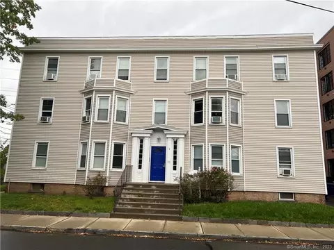 1 Rowan St, Norwalk, CT 06855