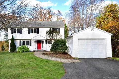 160 Nod Rd, Simsbury, CT 06089
