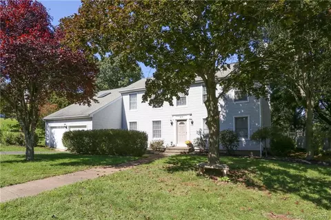 83 Tavern Cir, Middletown, CT 06457
