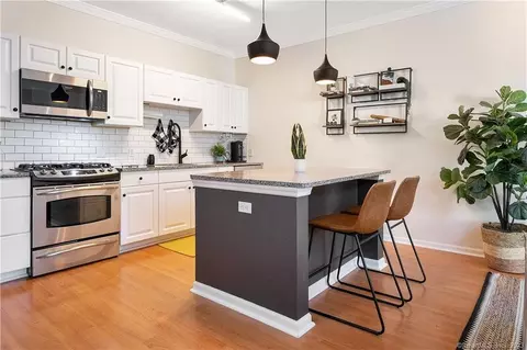 25 Adams Ave #115, Stamford, CT 06902