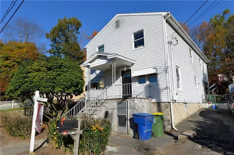 182 Benefit St, Waterbury, CT 06704