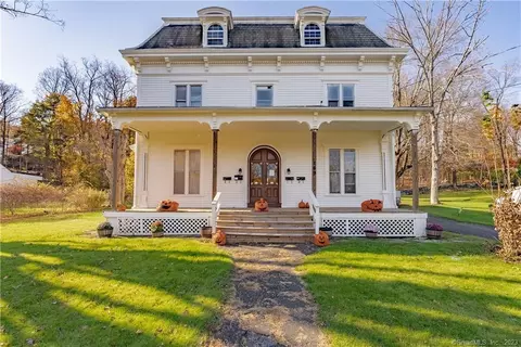 169 Prospect St, Winchester, CT 06098