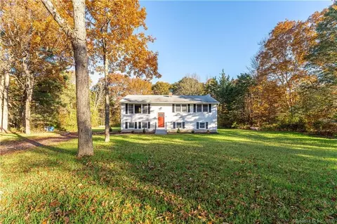 47 Silas Deane Rd, Ledyard, CT 06339