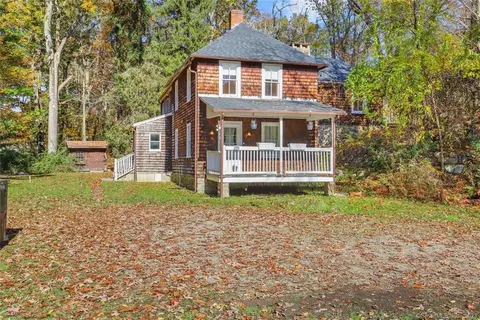 1903 Long Ridge Rd, Stamford, CT 06903
