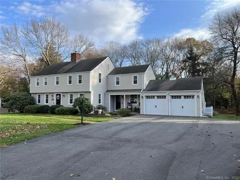 131 Boulder Cir, Glastonbury, CT 06033