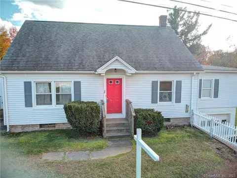 15 Esther Ave, Ellington, CT 06029