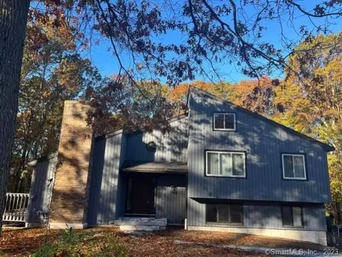 29 Eliot Dr, Vernon, CT 06066