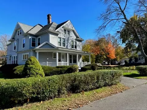 59 Baldwin Ave, Waterbury, CT 06706