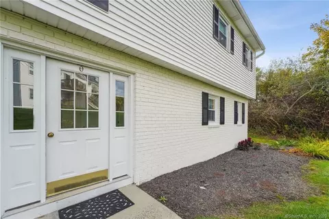245 Cherry Ave #O14, Watertown, CT 06795