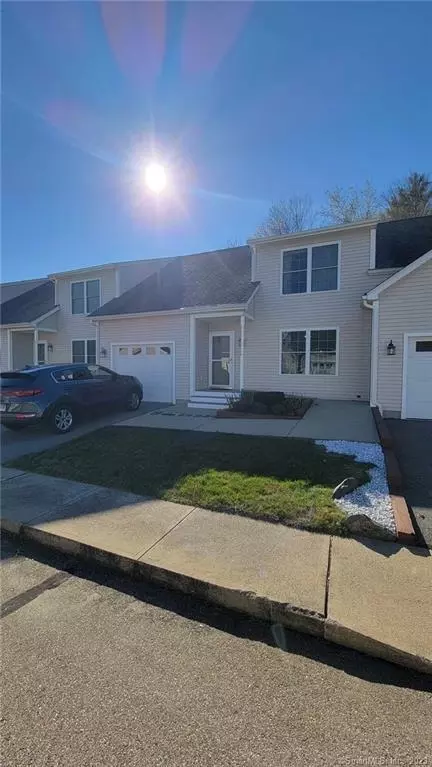 9 Cross Creek Rd #9, Plainfield, CT 06374