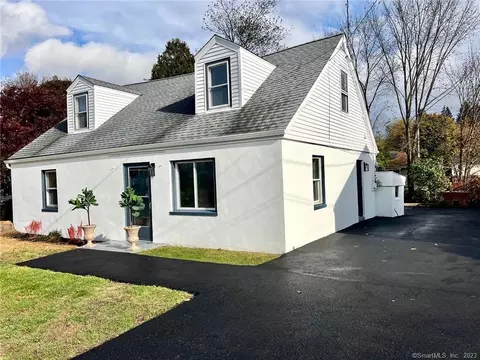 157 Highland Ave, East Haven, CT 06513