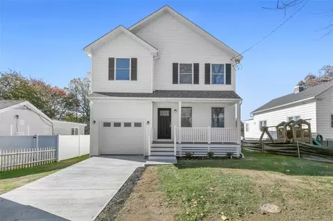 473 Wayne St, Bridgeport, CT 06606
